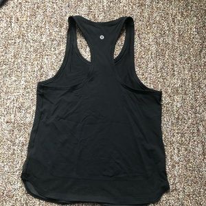 Black lululemon tank size 2